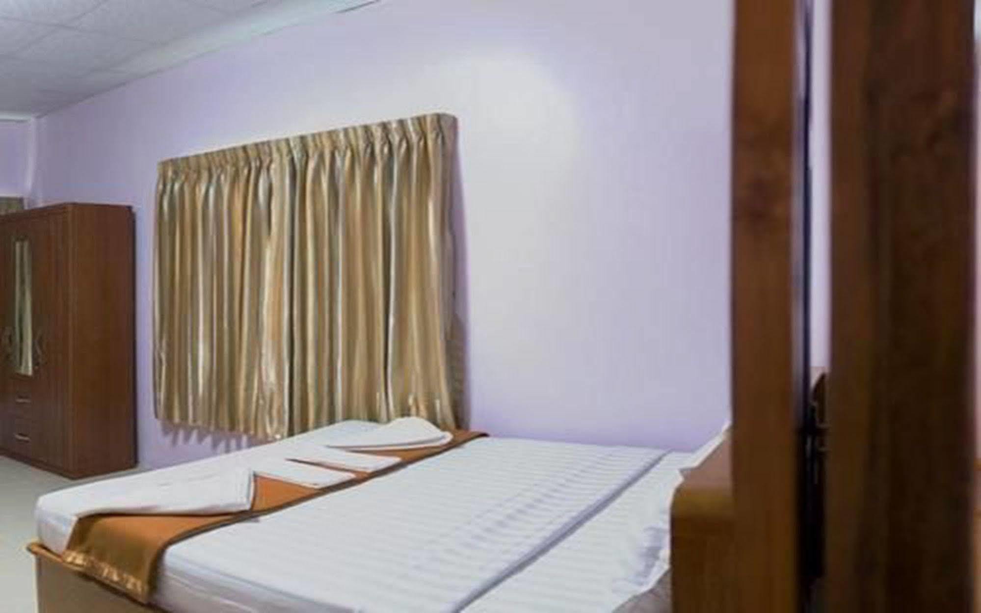 Aung Tha Pyay Hotel 3 Yangon Exterior photo
